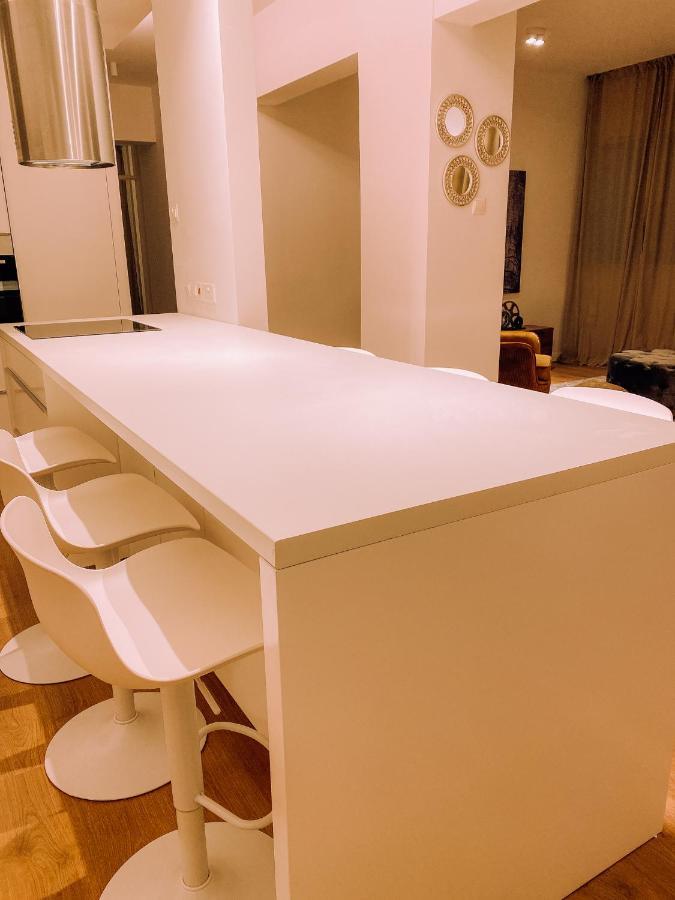 Newly Renovated Super-chic